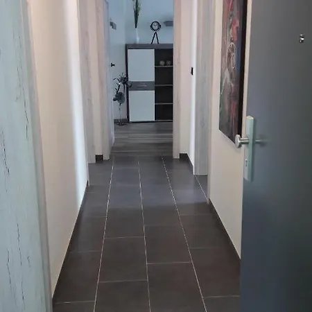 Moderne Ferienwohnung Am Wesertor Apartment